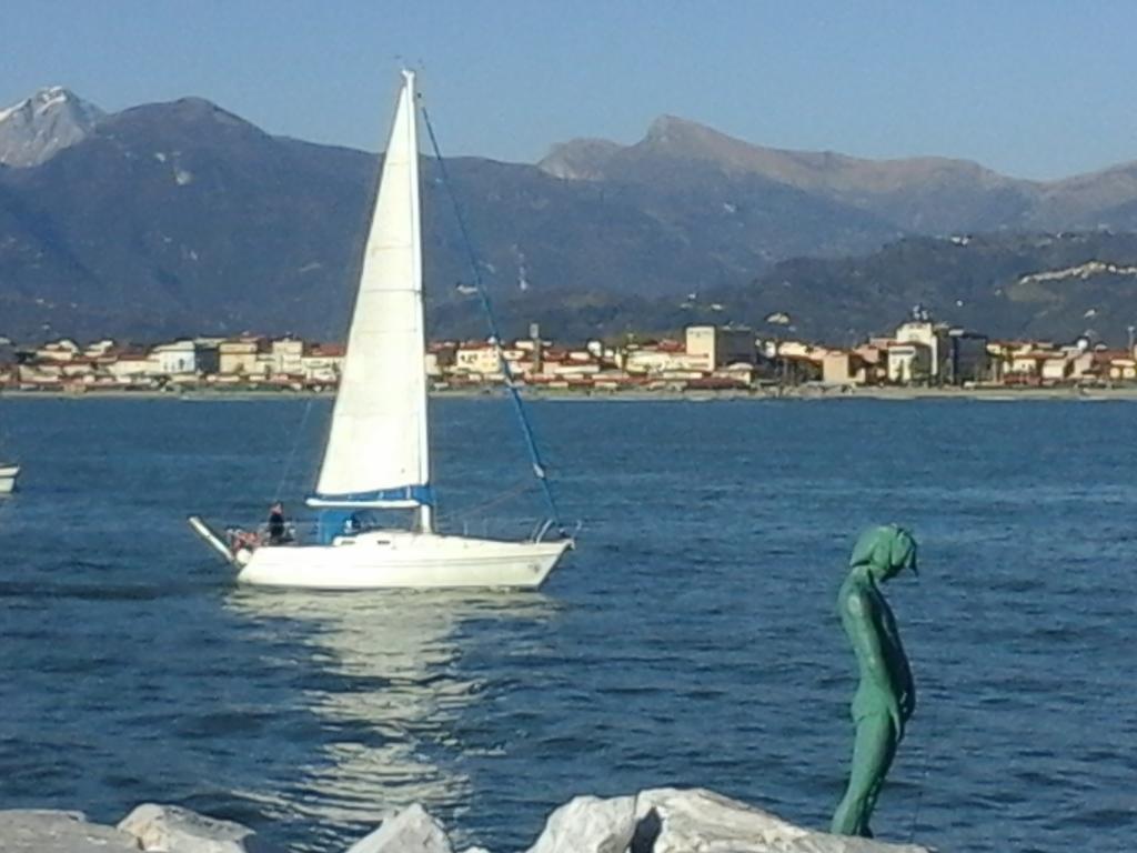 La Viareggina Hotel Viareggio Luaran gambar